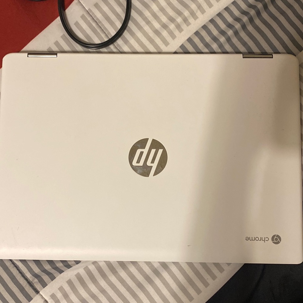 selling a chromebook (details are in a photo attached)
